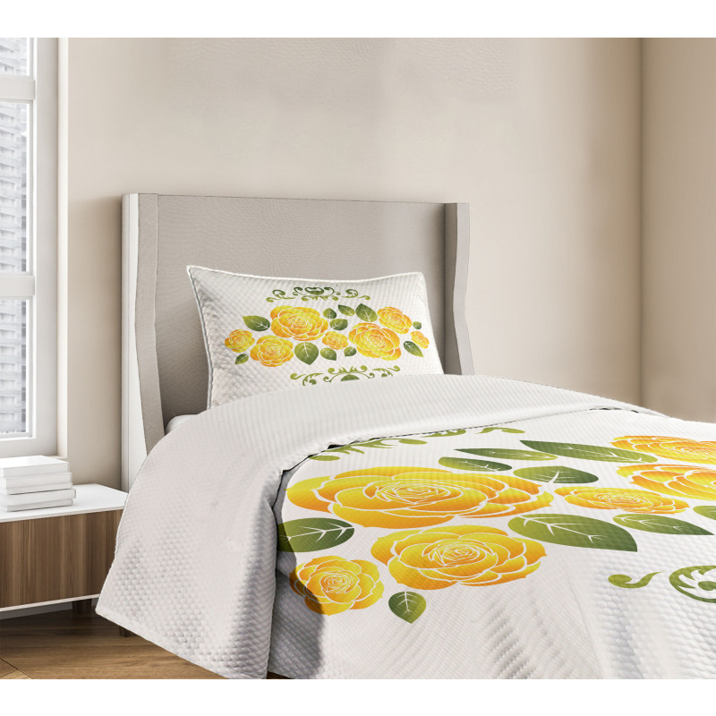 Roses with Swirl Frame Bedspread Set