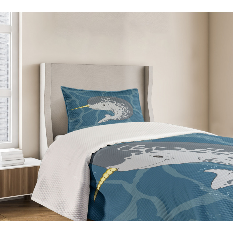 Happy Arctic Mammal Bedspread Set