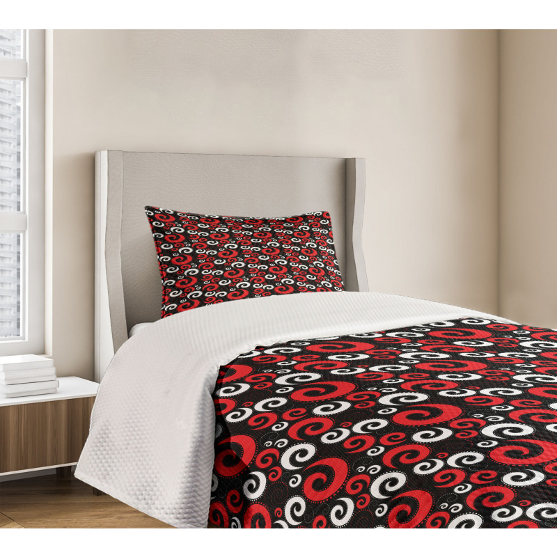 Spirals and Dots Bedspread Set