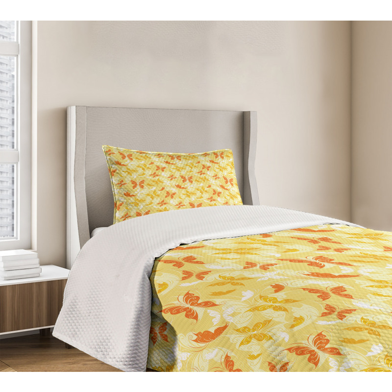 Swirled Butterfly Bedspread Set