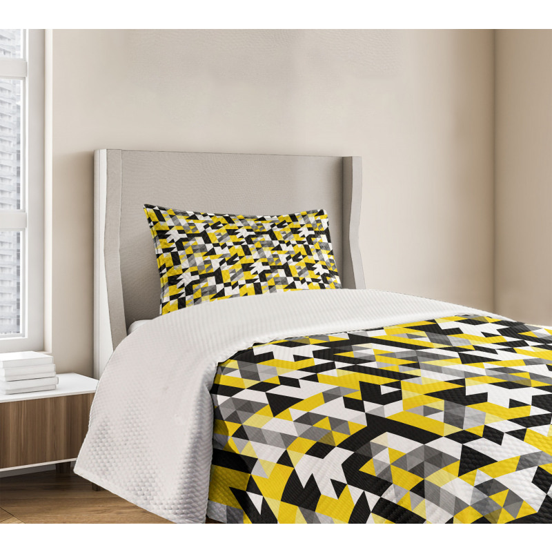 Squares and Houndstooh Bedspread Set