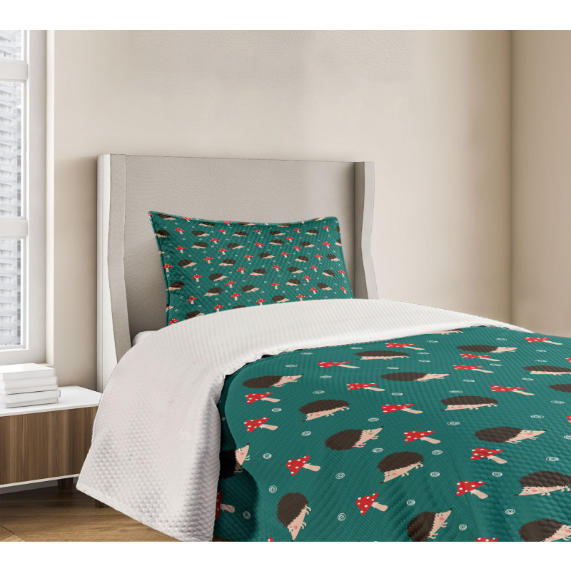 Forest Life Mushrooms Bedspread Set