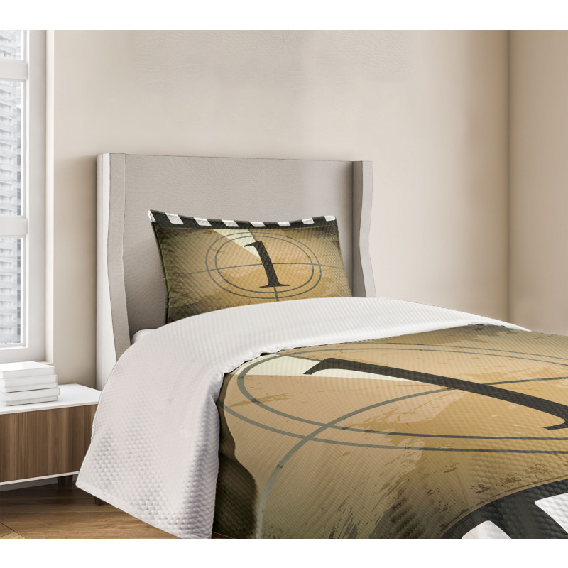 Grunge Countdown Bedspread Set