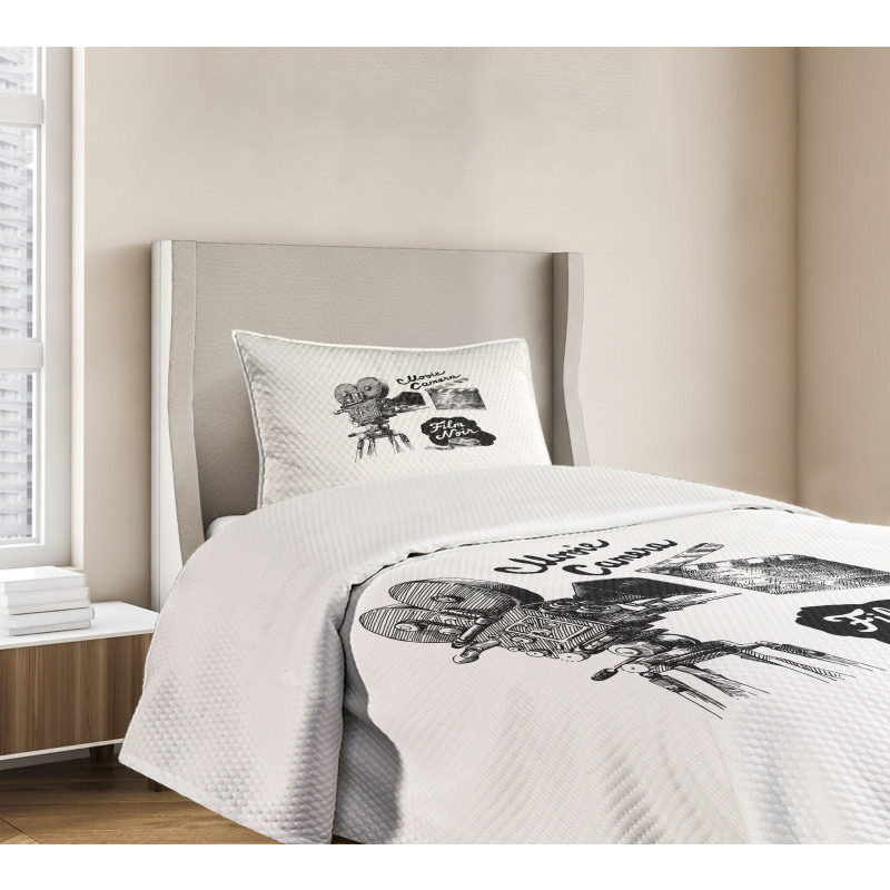 Camera Film Noir Bedspread Set