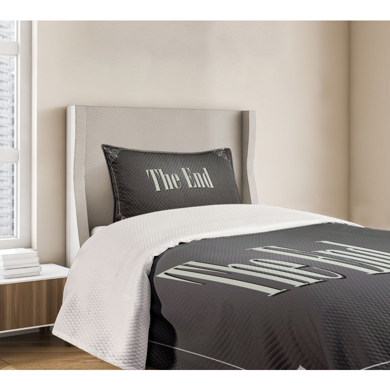 End Words Bedspread Set