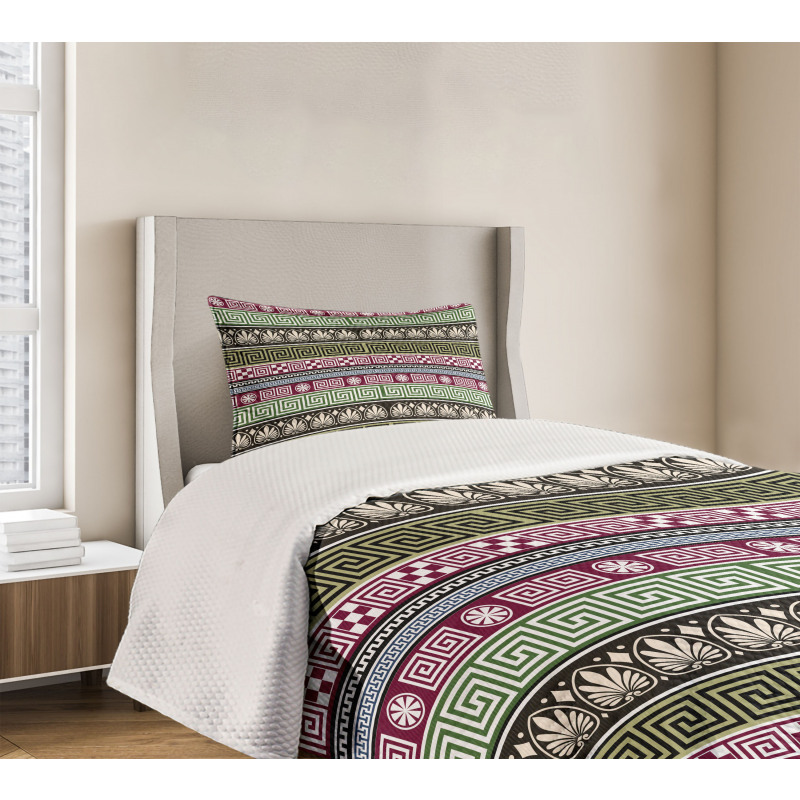 Ornate Motif Bedspread Set