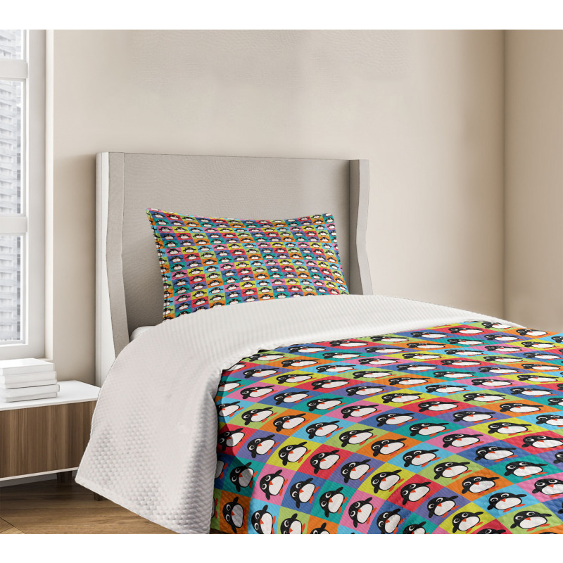 Colorful Frame Animals Bedspread Set