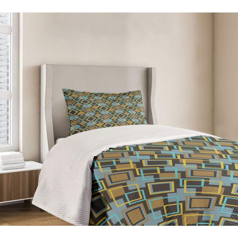 Bullseye Modern Mosaic Bedspread Set