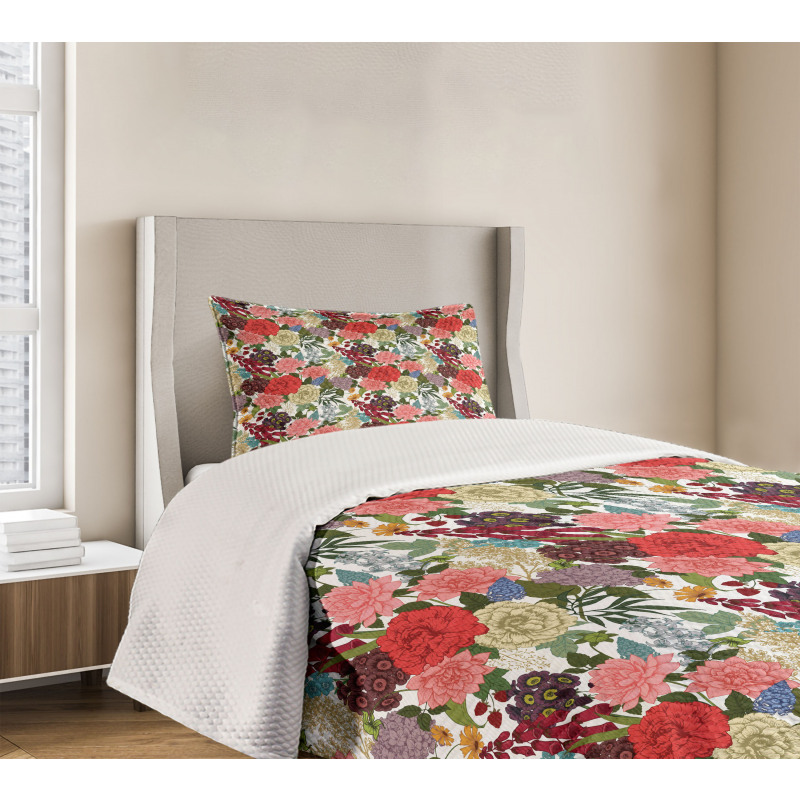 Romantic Bouquet Design Bedspread Set