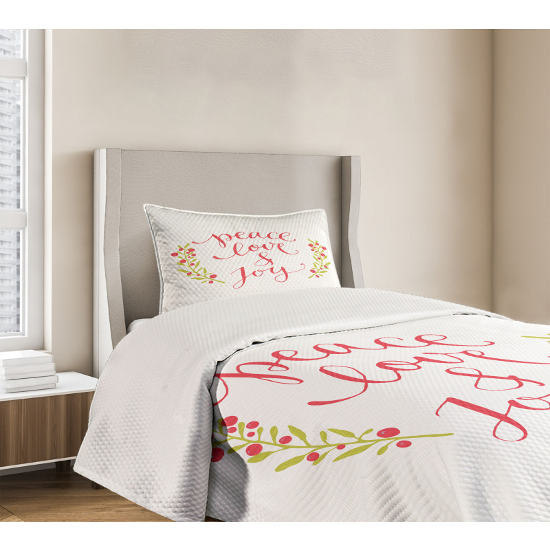 Peace Love Joy Berries Bedspread Set