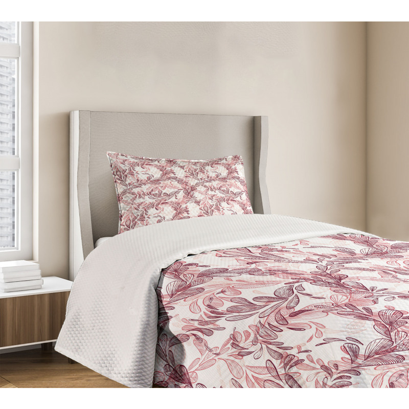 Sketchy Leaves Petals Bedspread Set