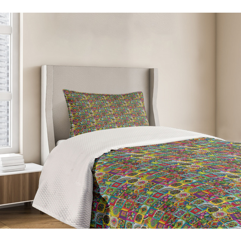 Grid Geometric Squares Bedspread Set