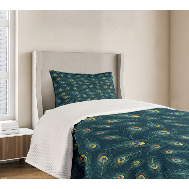 Exotic Peacock Design Bedspread Set