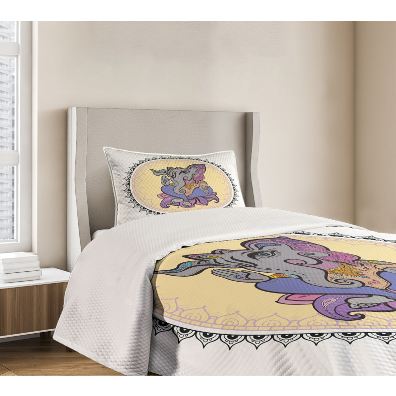 Mandala Circle Folkloric Bedspread Set