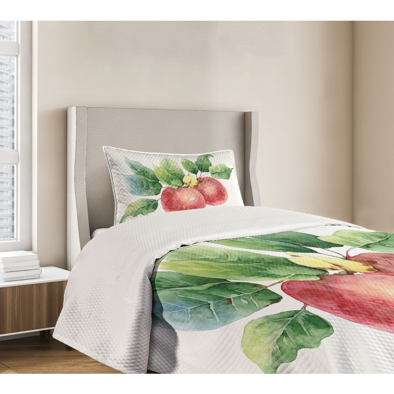 Green Leaves and Fruits Bedspread Set