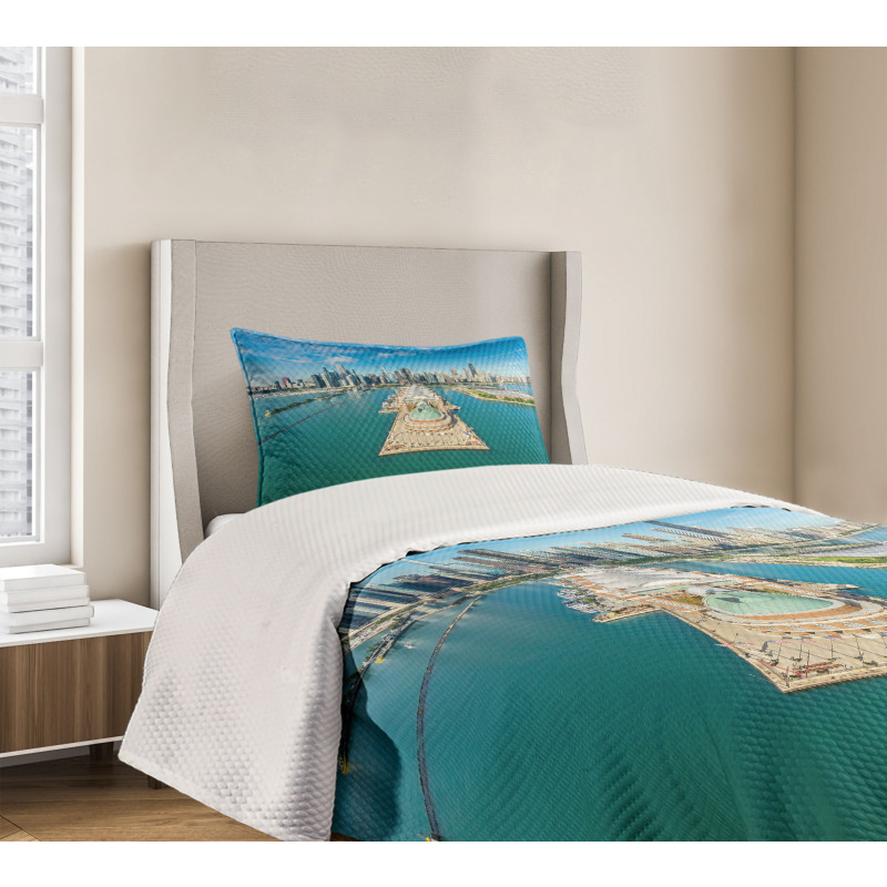 Navy Pier City Bedspread Set