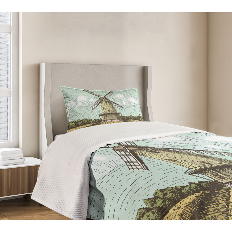 Windmill and Farmland Bedspread Set