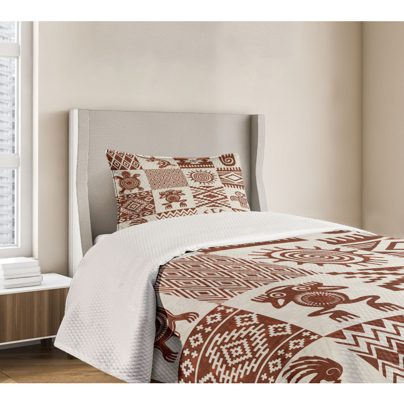 Grunge Native Tile Bedspread Set