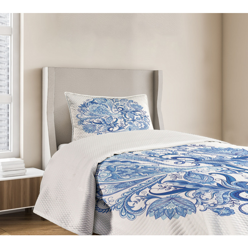 Paisley Circle in Blue Bedspread Set