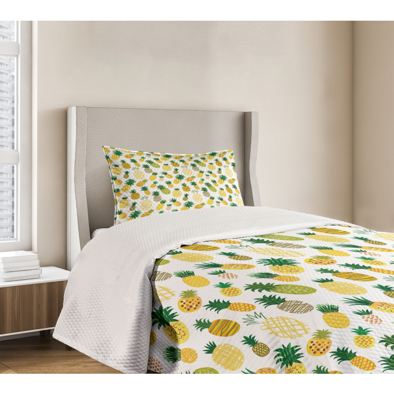 Cartoon Fruits Pineapples Bedspread Set