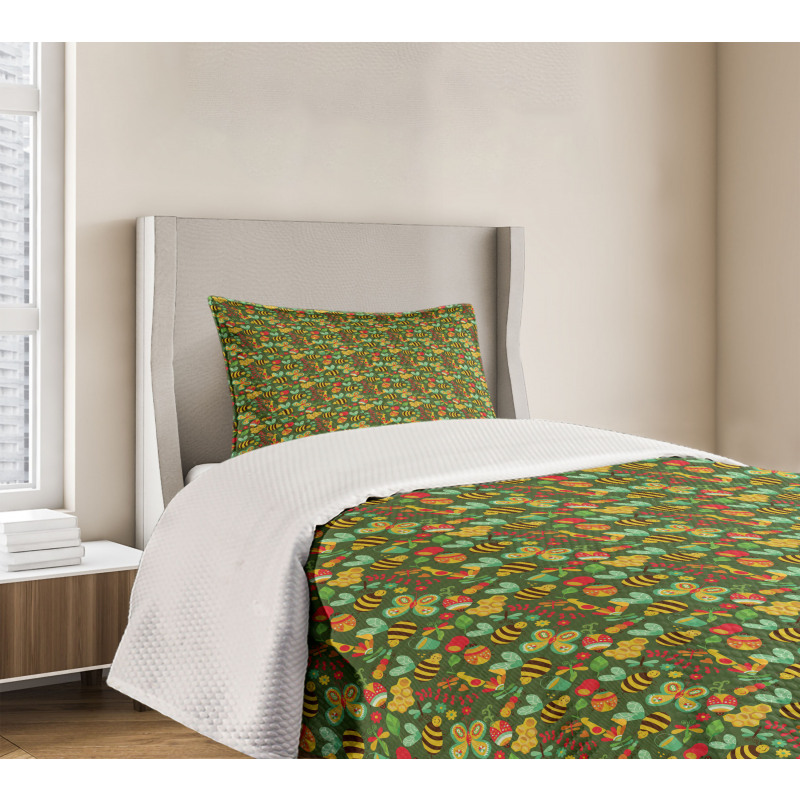 Summer Composition Insects Bedspread Set