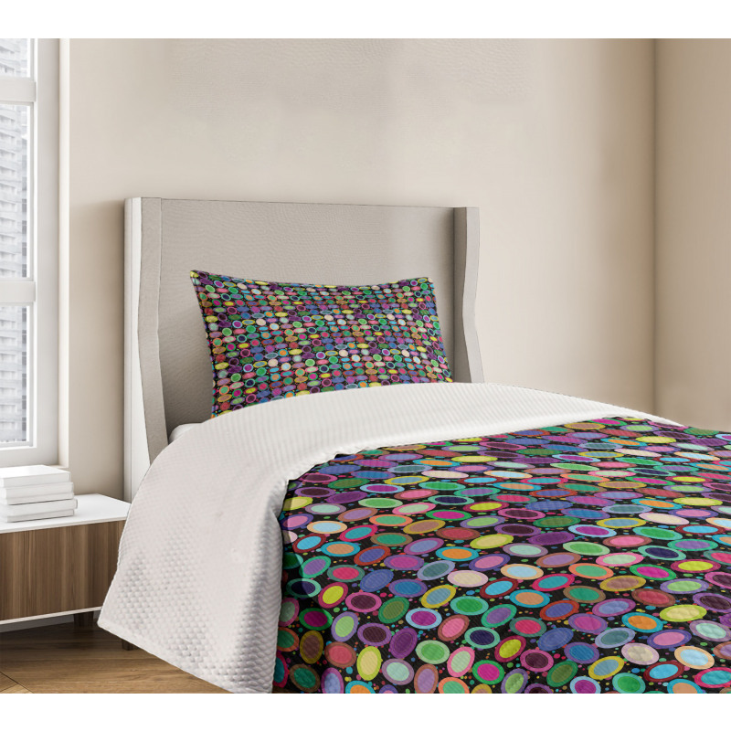 Abstract Oval Shapes Bedspread Set