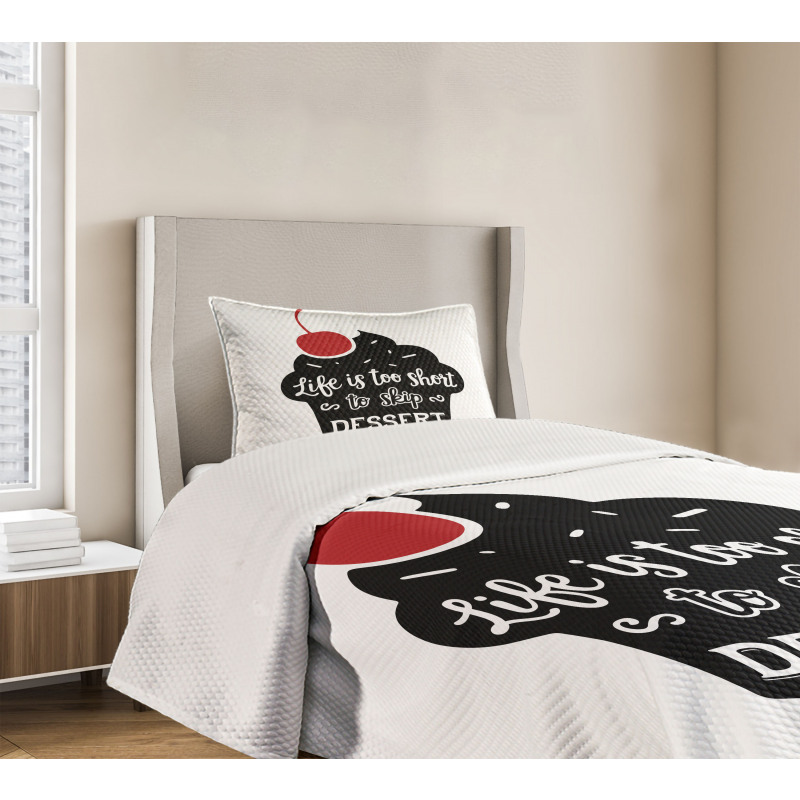 Muffin Silhouette Words Bedspread Set