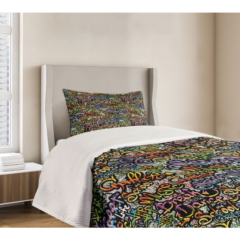 Ghetto Grafitti Spray Bedspread Set