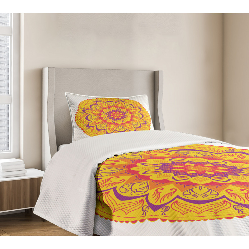 Eastern Pattern Bedspread Set