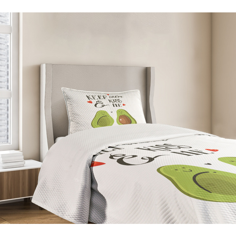 Avocado Lovers Bedspread Set