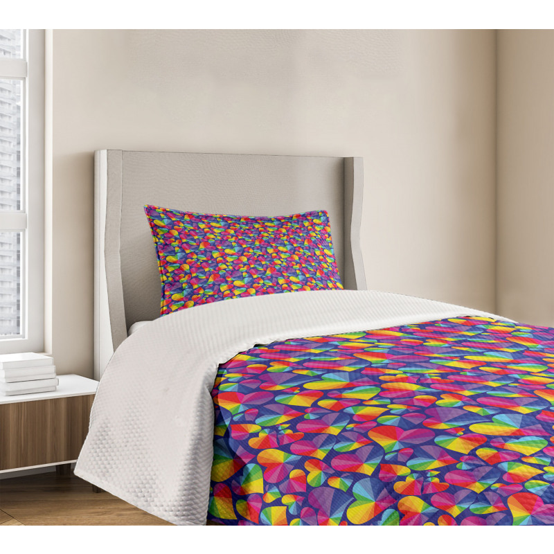 Rainbow Color Tone Heart Bedspread Set