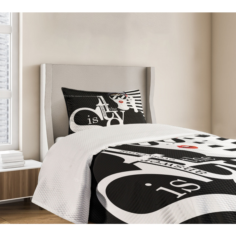 Style is the Answer Text Bedspread Set