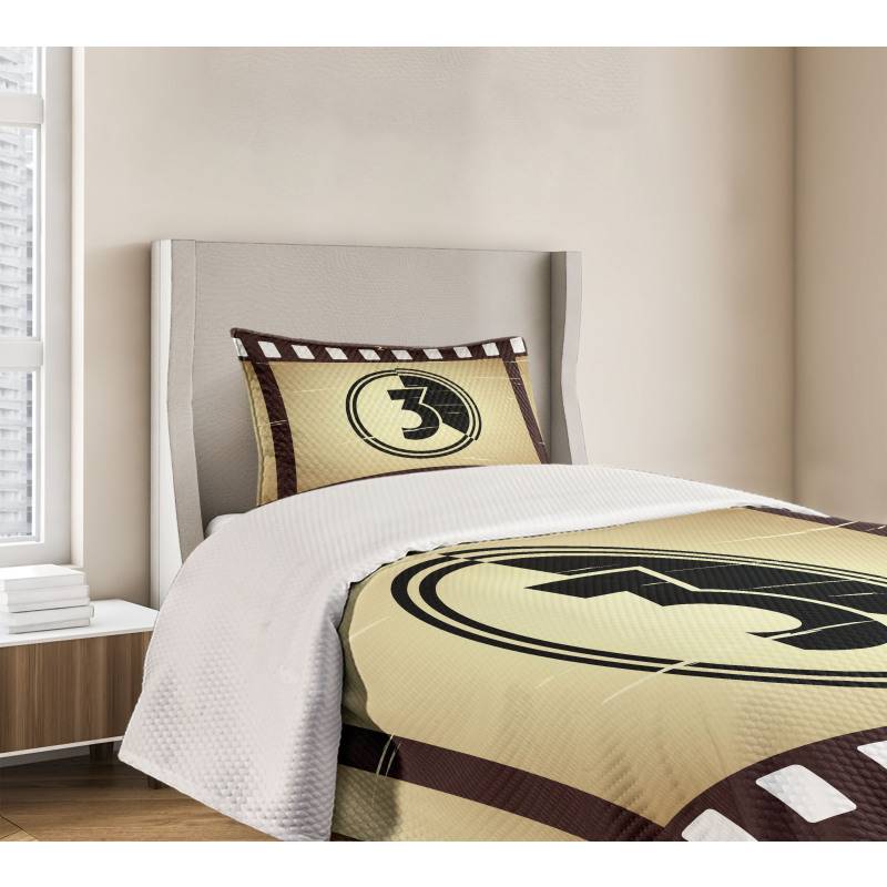 Countdown Screen Bedspread Set