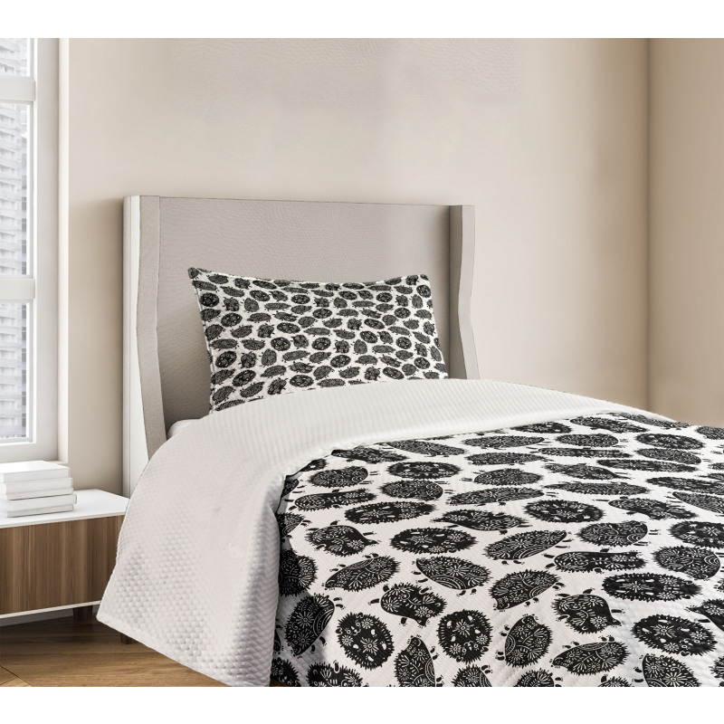 Ornamental Porcupines Bedspread Set