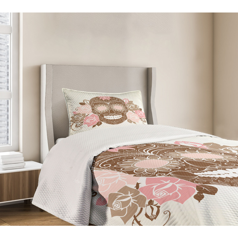 Roses and Thorns Bedspread Set