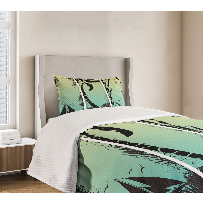 Grunge Tropical Land Bedspread Set