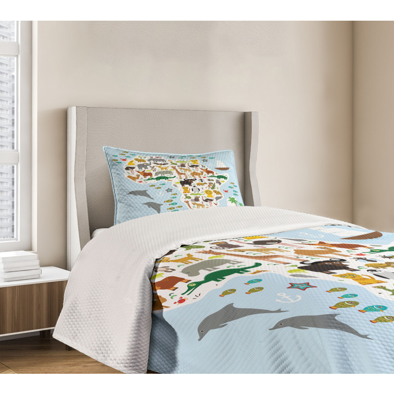 Hyena Giraffe Hippo Bedspread Set