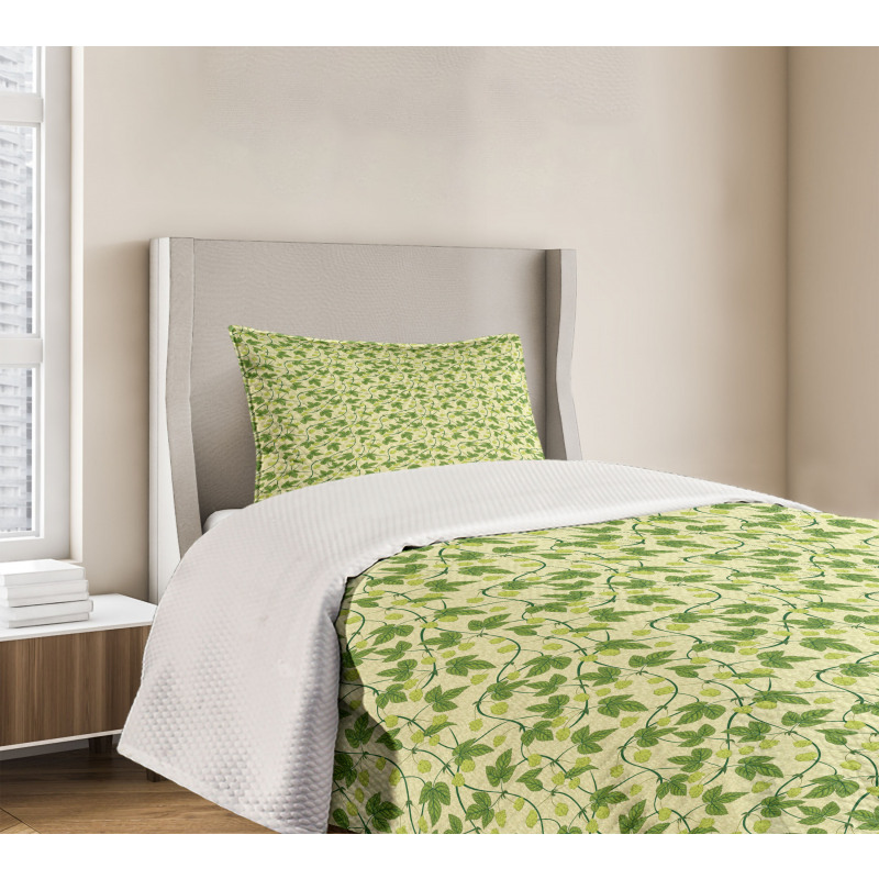 Medical Hop Plant Outdoors Bedspread Set