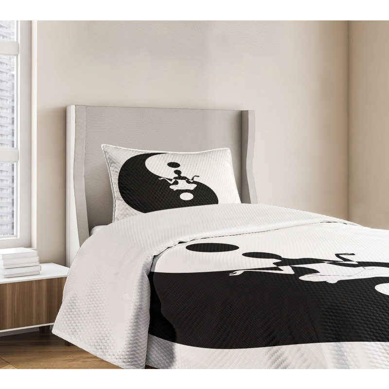 Silhouette Lotus Pose Bedspread Set