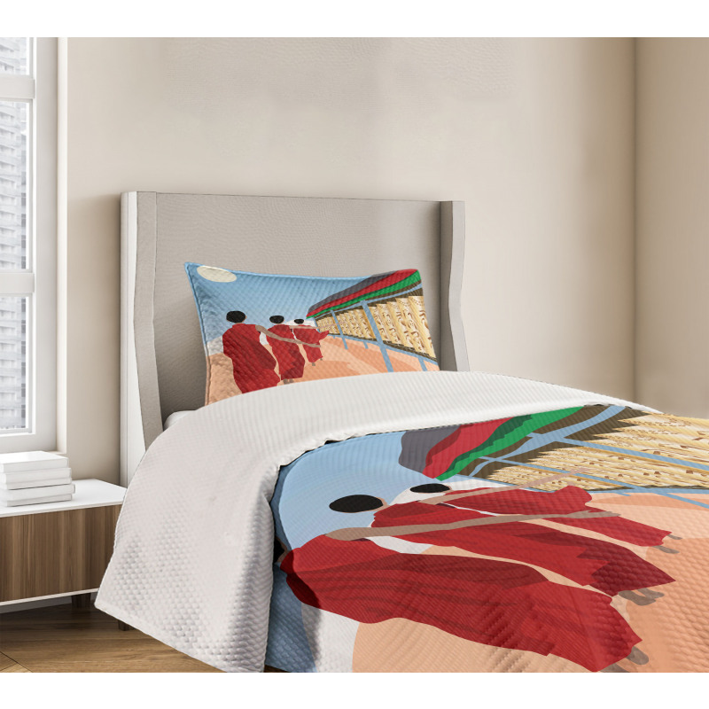 Ancient Men on Wheels Motif Bedspread Set