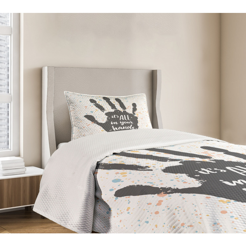 It is All in Your Hands Bedspread Set