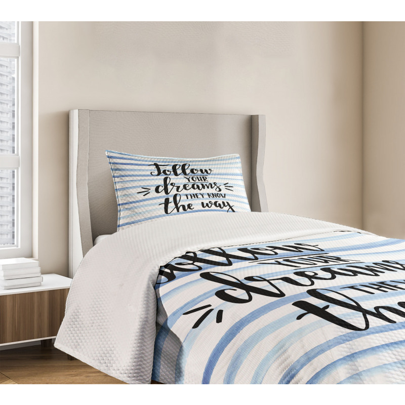 Calligraphy on Stripe Bedspread Set