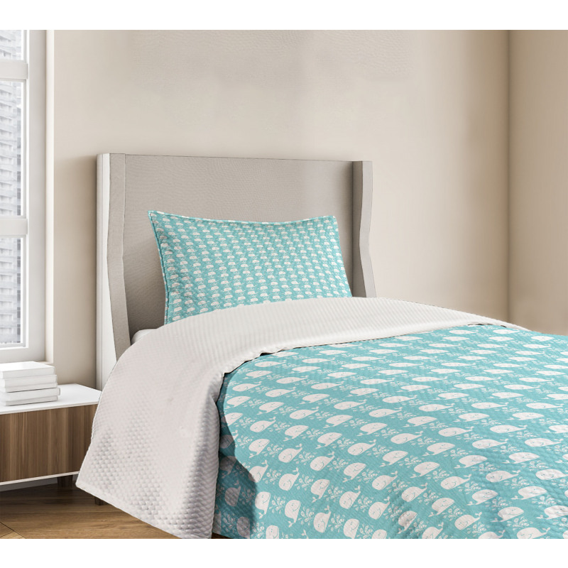 Waves and Whales Bedspread Set