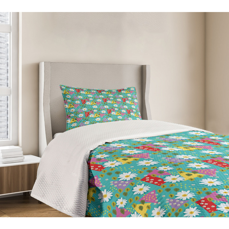 Blossoming Daisies Leaves Bedspread Set