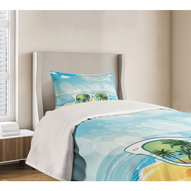 Sunglasses Reflection Tree Bedspread Set