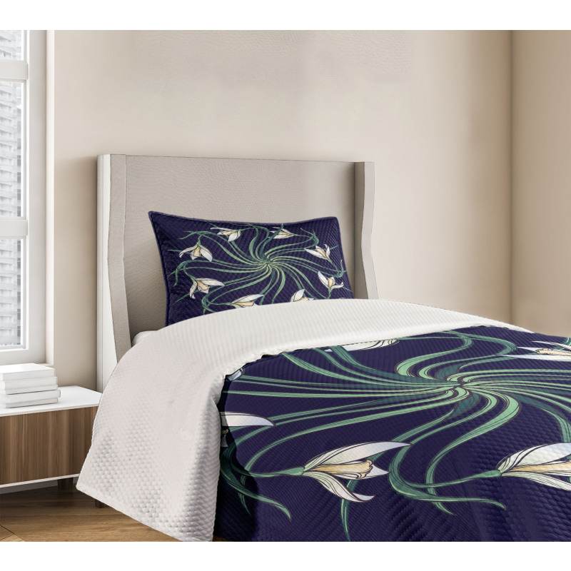 Art Nouveau Floral Design Bedspread Set