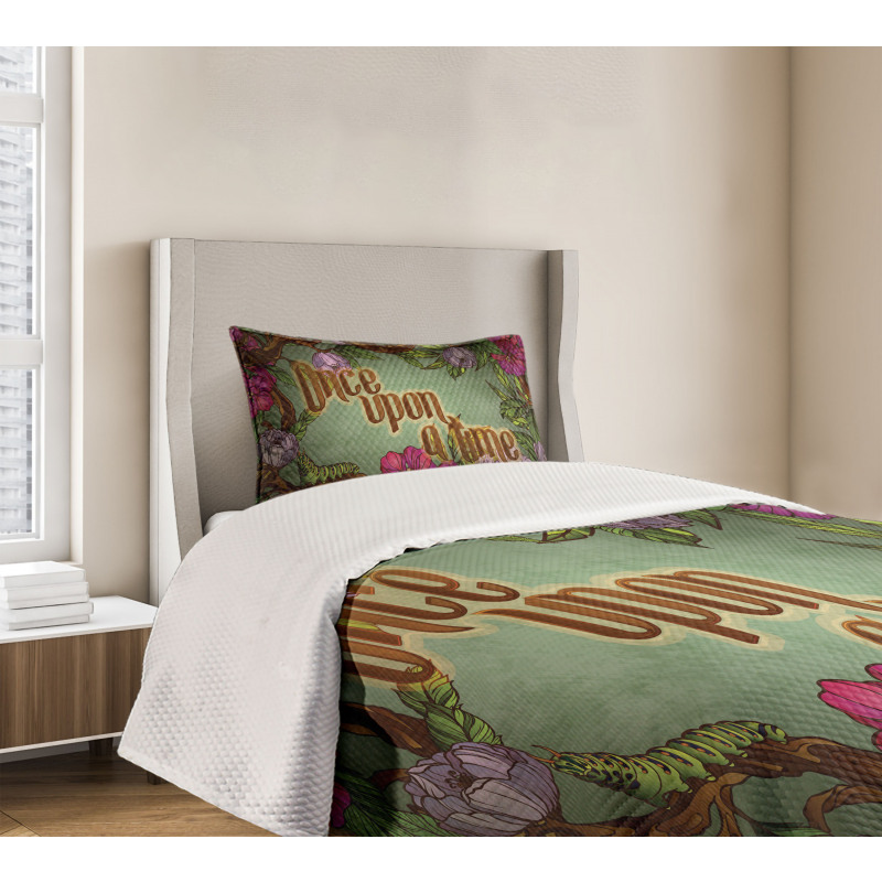 Caterpillar Flower Bedspread Set