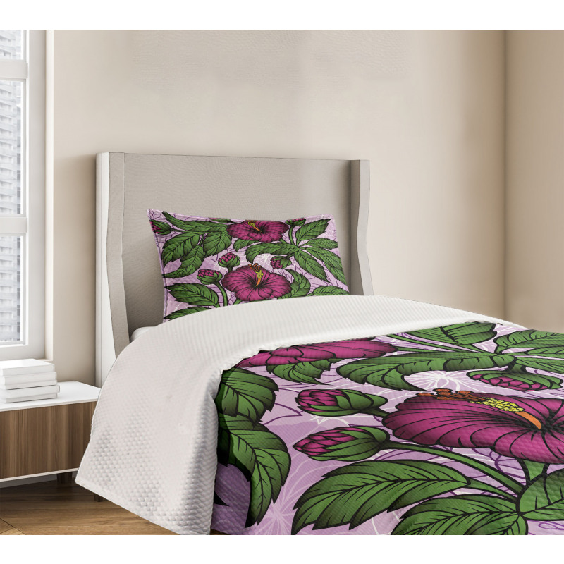 Hibiscus Blossoms Pattern Bedspread Set