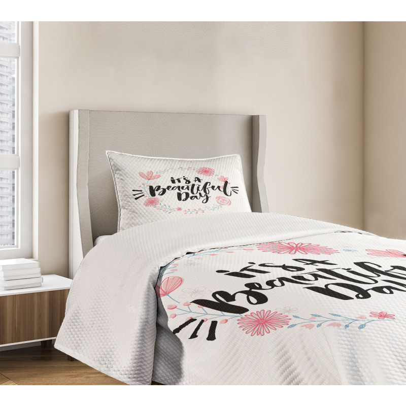 Floral Wreath Modern Text Bedspread Set