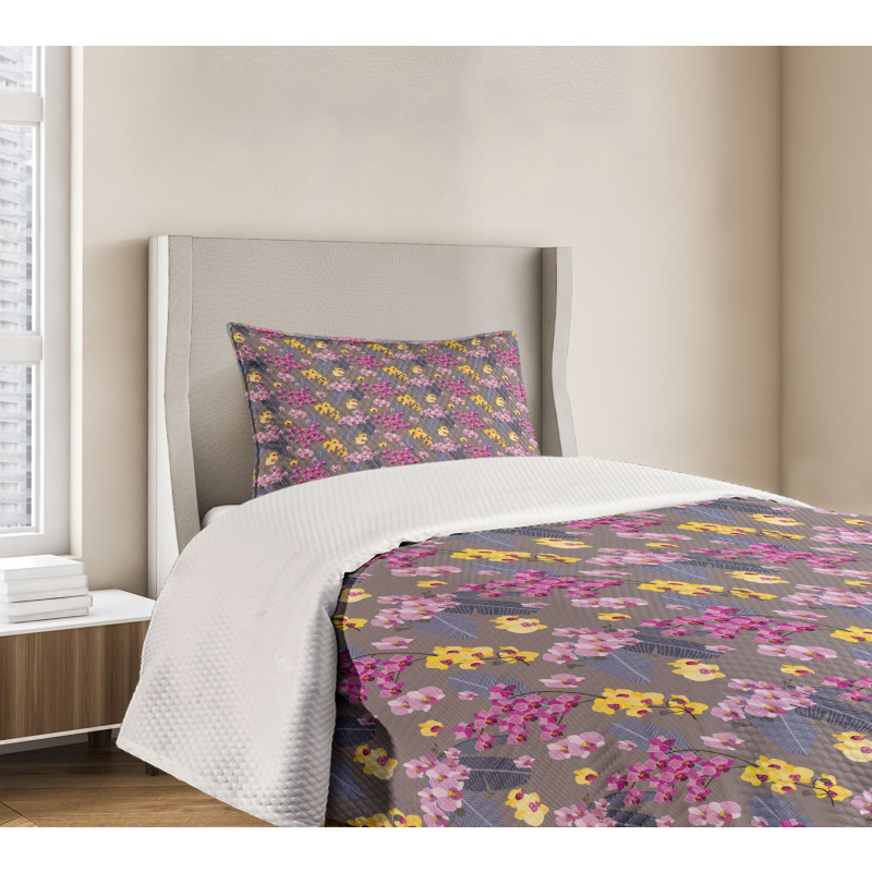 Jungle Wild Petals Island Bedspread Set